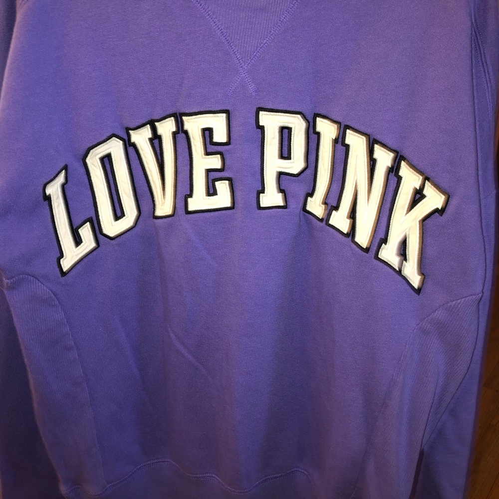 Girls/Women’s sweatshirt